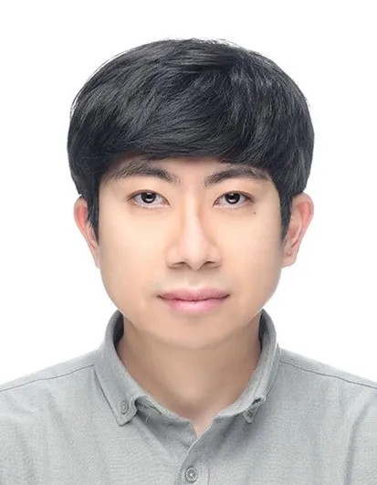 Portrait of Hyunmuk Lim